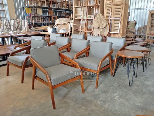 Custom Wood Furniture Wholesale