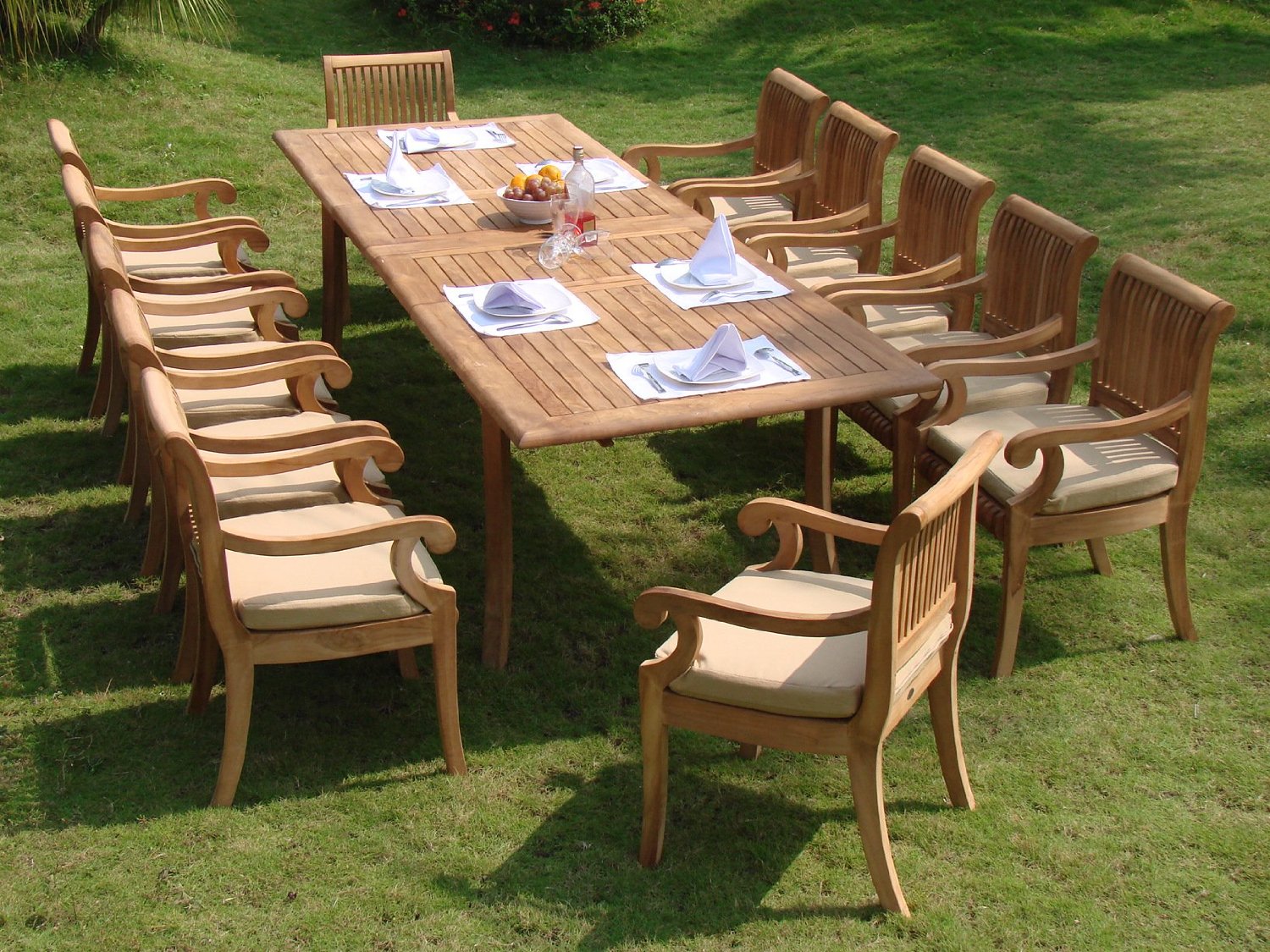 Creating A Luxurious Outdoor Oasis With A Teak Furniture Set
