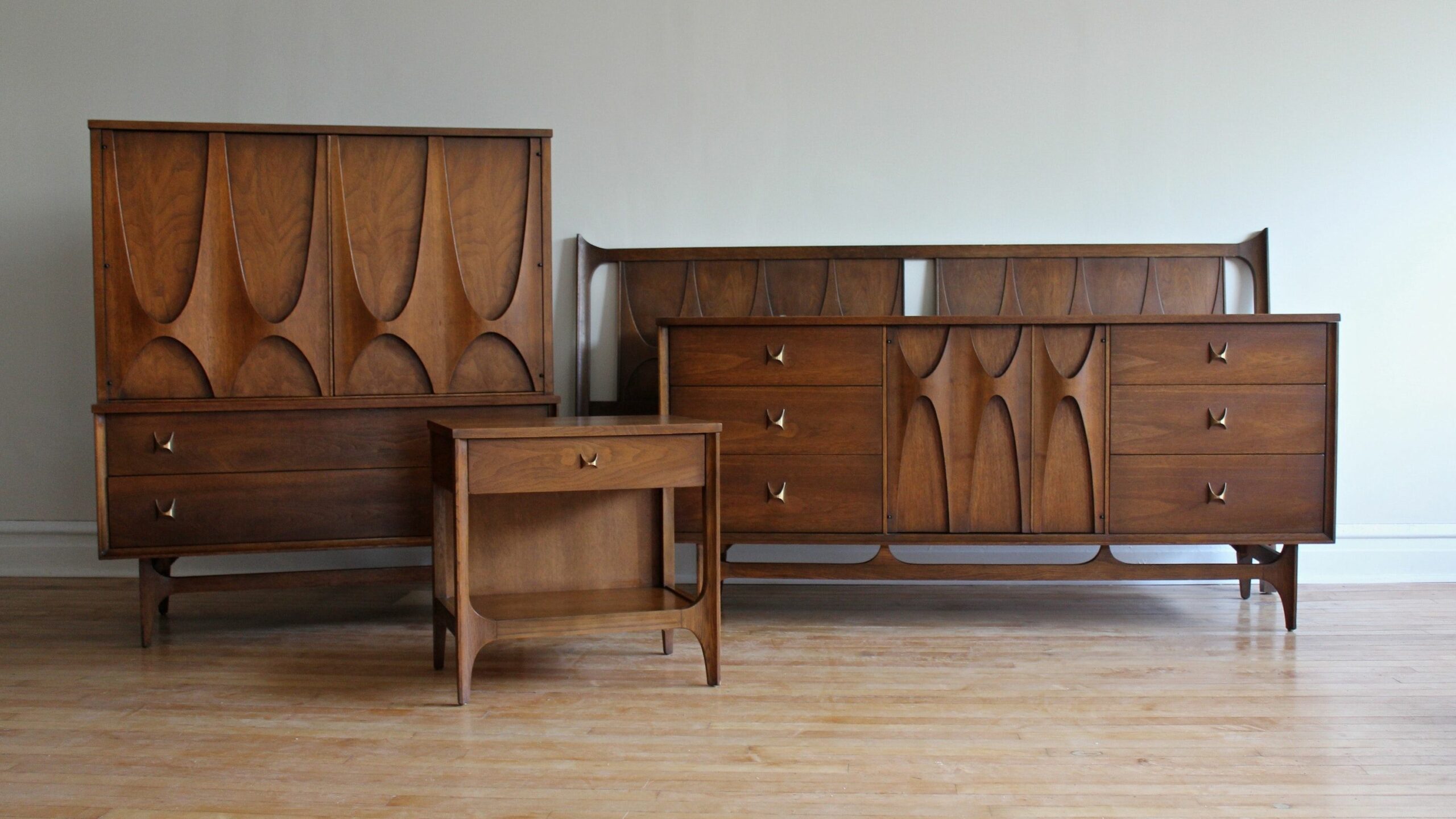 Mid century Modern Furniture Producer